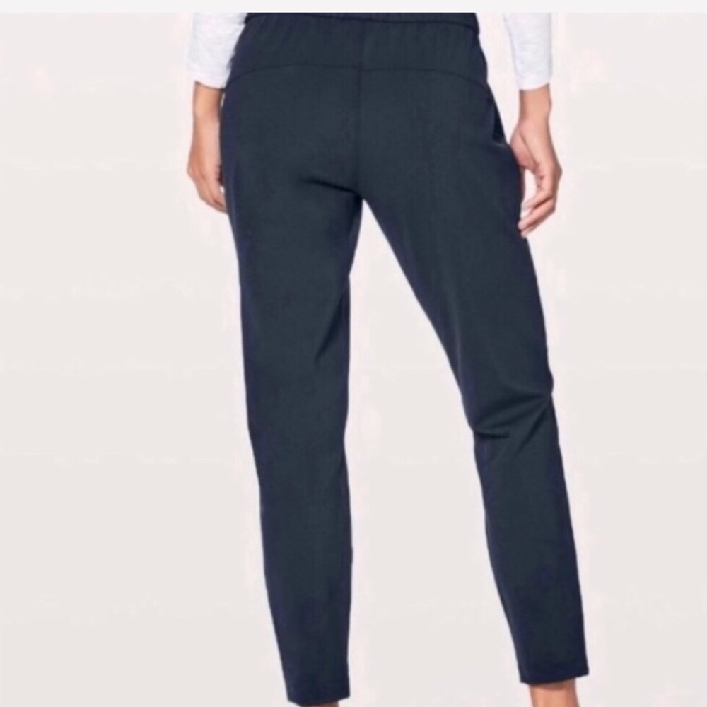 Lululemon On The Fly Pants NWT 12 NCTL - Picture 4 of 4